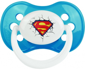 El logotipo de Superman rompe la pared: punta anatómica tetina clásica de cian