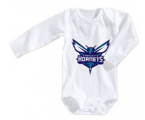 Body bebé Charlotte Hornets talla 3/6 meses mangas largas