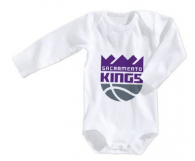 Body bebé Sacramento Kings talla 3/6 meses mangas largas