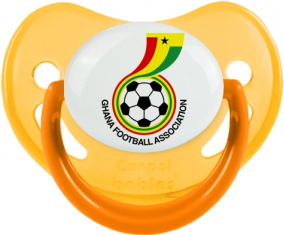 La selección de fútbol de Ghana sucete fosforescente amarillo fisiológico