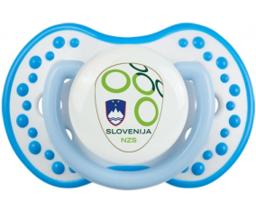 La selección eslovena de fútbol Sucete lovi dynamic fosforescente blanquiazul