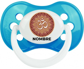 Om aum Diseño sánscrito-1 con nombre: Chupete anatómica